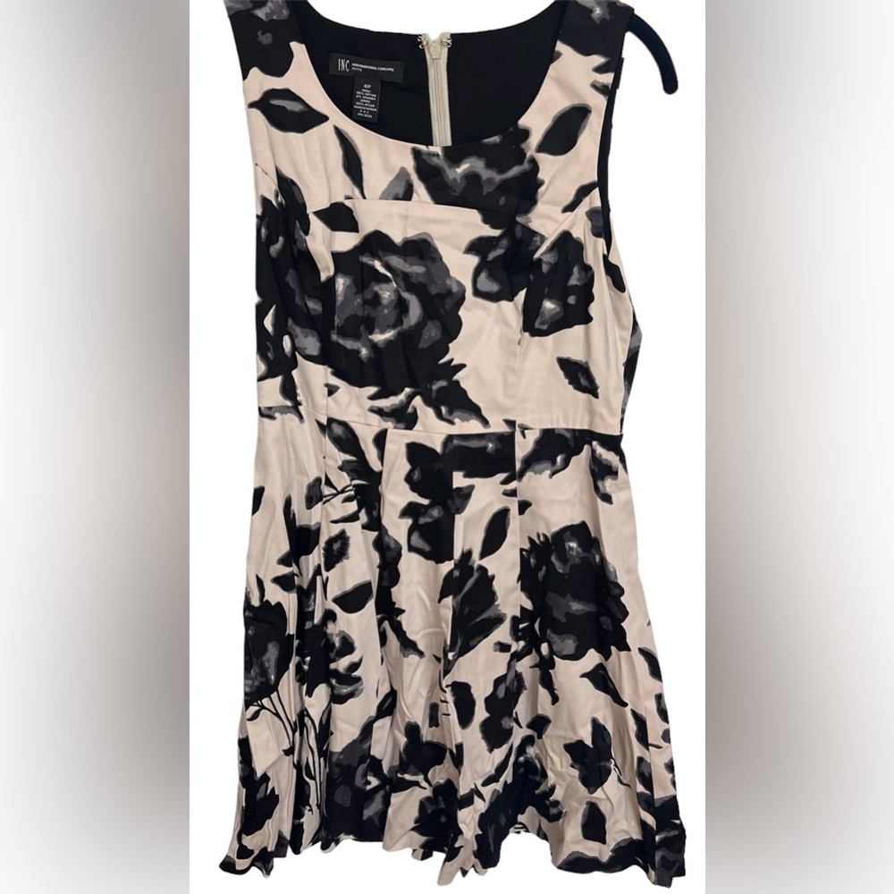 INC International Concepts Black & White Floral A-Line Sleeveless Dress Size 4P